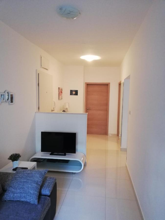 Petra Apartment Zadar Buitenkant foto