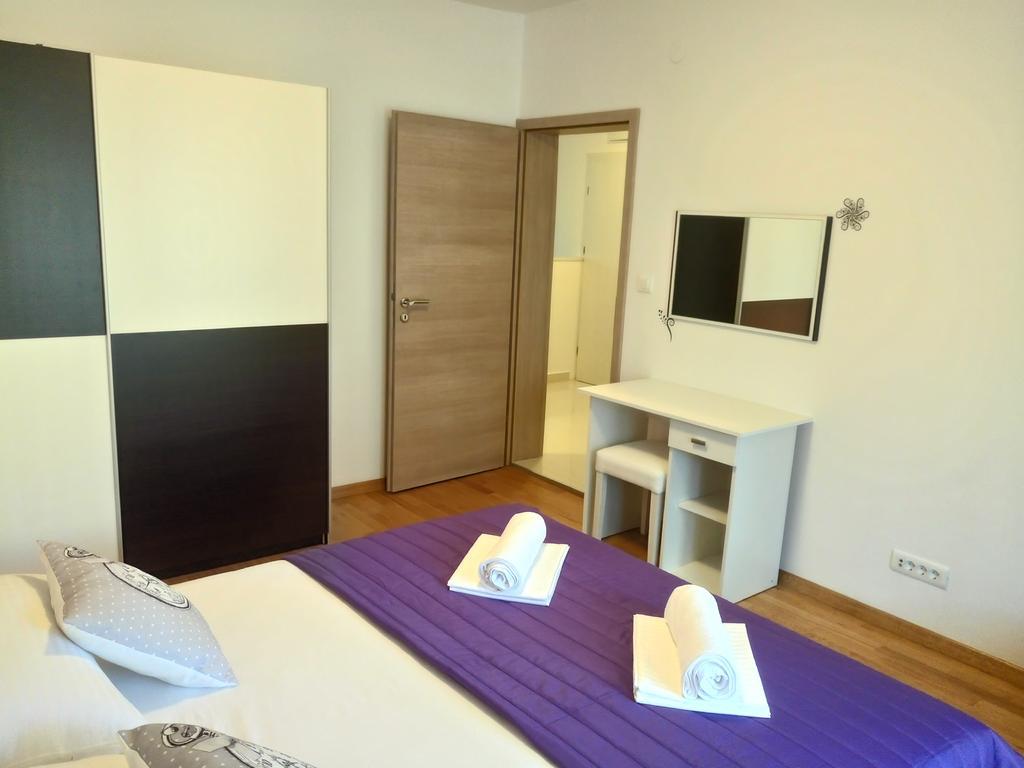 Petra Apartment Zadar Buitenkant foto